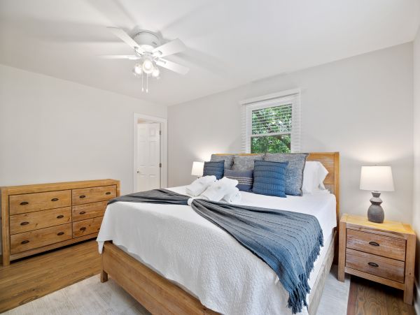 Beautiful Isle Of Palms Vacation Home Walk to Beach w/ Pool