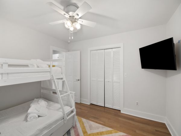 Beautiful Isle Of Palms Vacation Home Walk to Beach w/ Pool