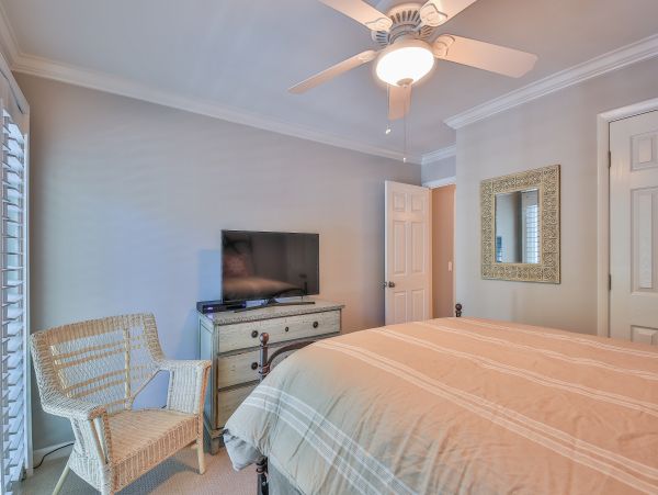 Isle Of Palms Home 1015344