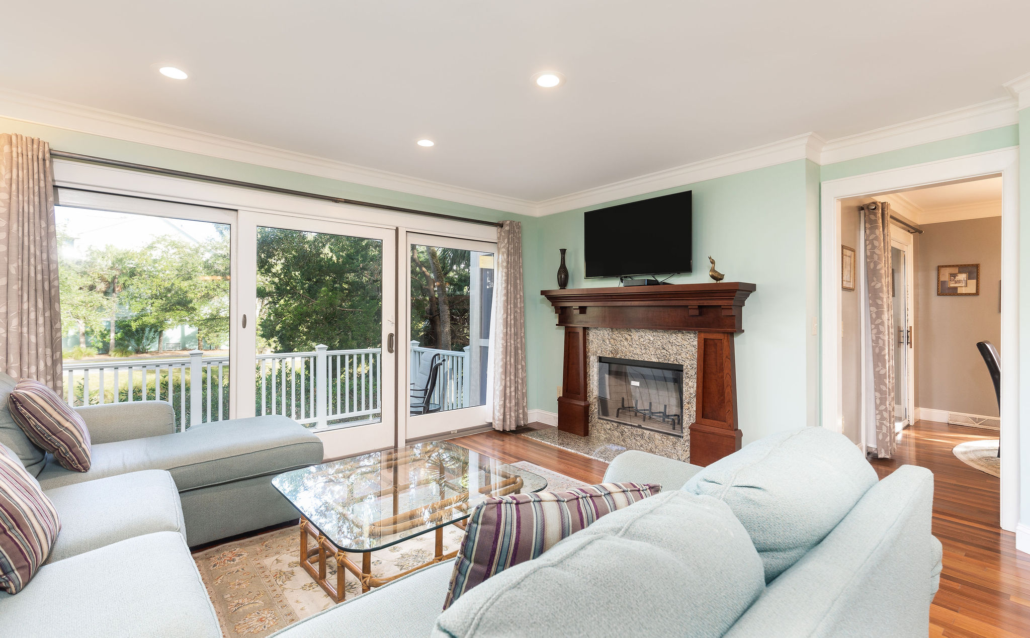 Walk to Beach Isle of Palms Vacation Condo Three Bedroom