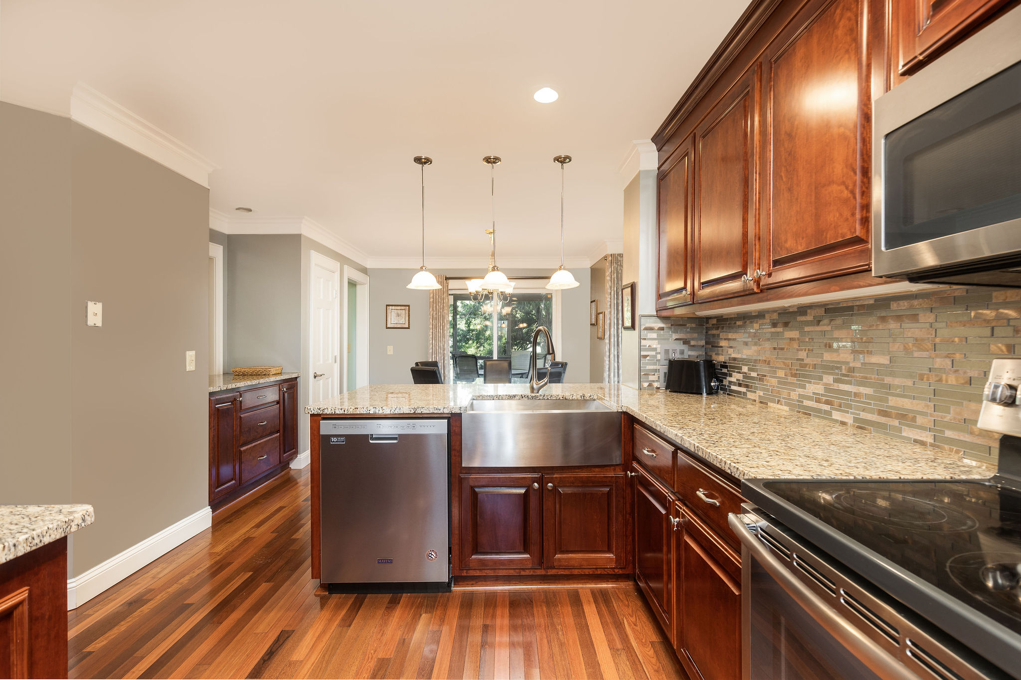 Walk to Beach Isle of Palms Vacation Condo Three Bedroom