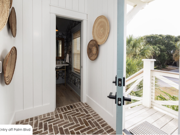 Gorgeous Isle of Palms Vacation Home Walk to Beach with Pool