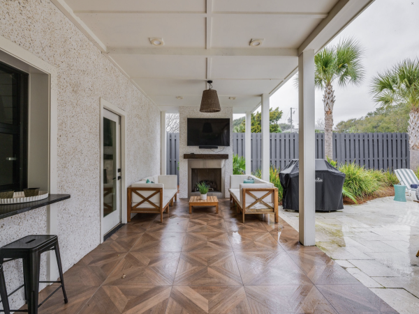 Gorgeous Isle of Palms Vacation Home Walk to Beach with Pool