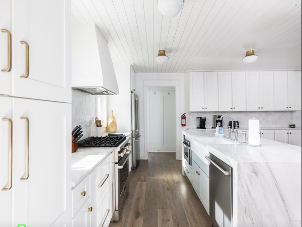Gorgeous Isle of Palms Vacation Home Walk to Beach with Pool