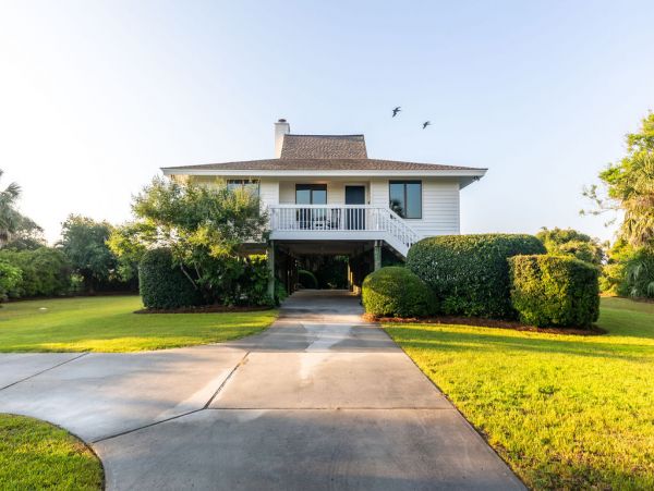 Isle Of Palms Home 1015347