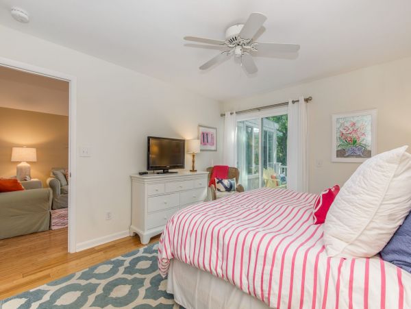 Isle Of Palms Home 1015348