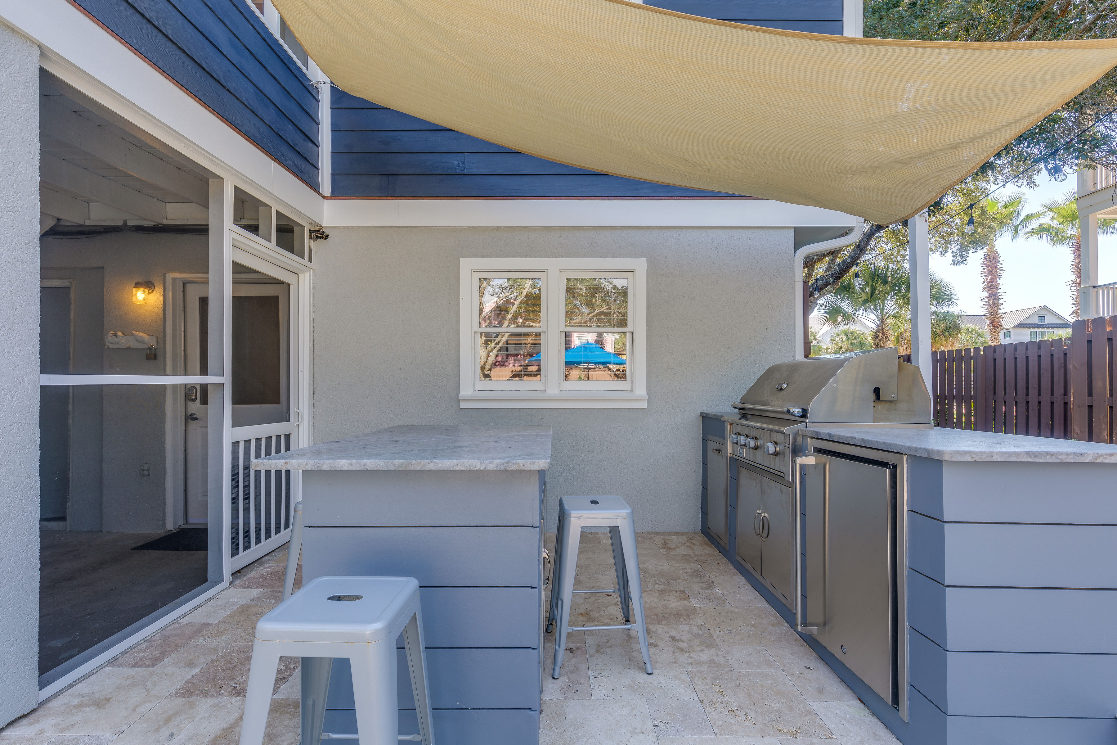 Isle Of Palms Home 1015350