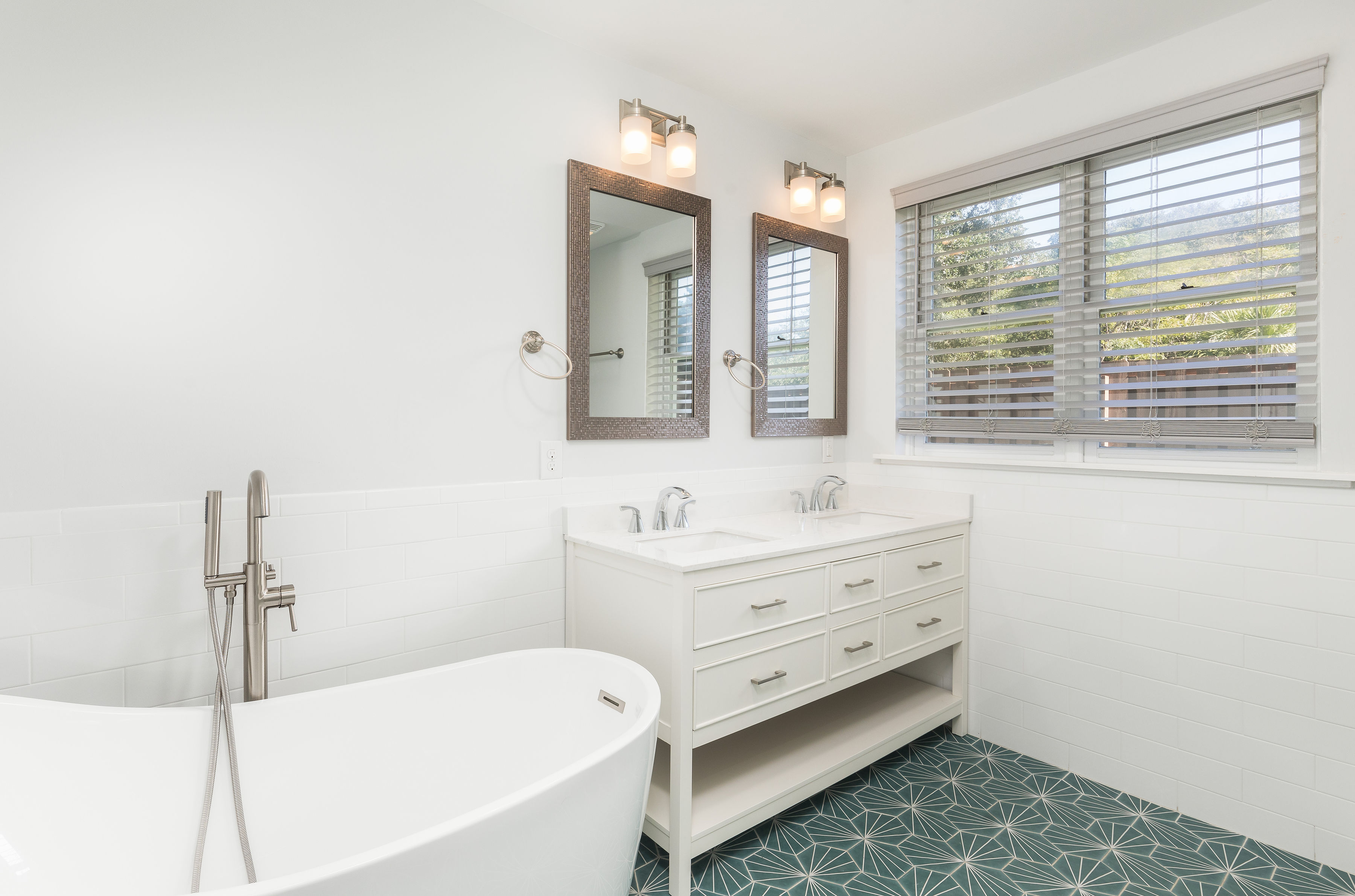 Isle Of Palms Home 1015350