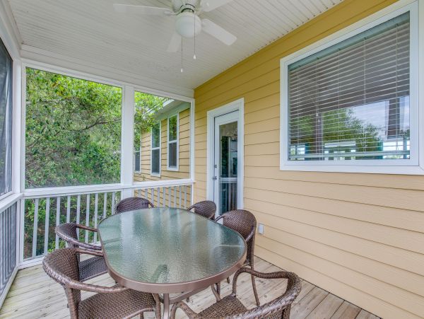 Isle Of Palms Home 1015351