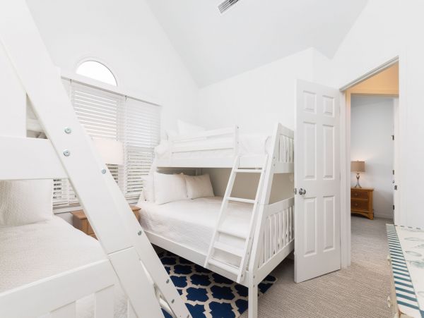 Isle Of Palms Home 1015354