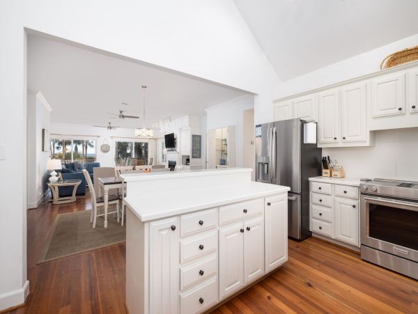 Coastal Luxury Retreat on Isle Palms