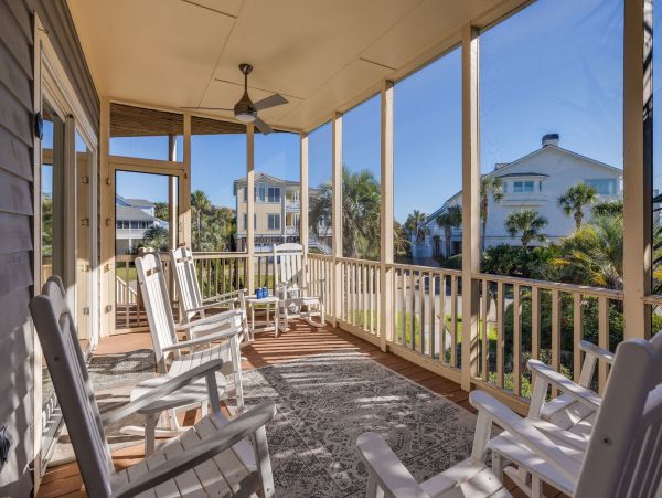 Coastal Luxury Retreat on Isle Palms