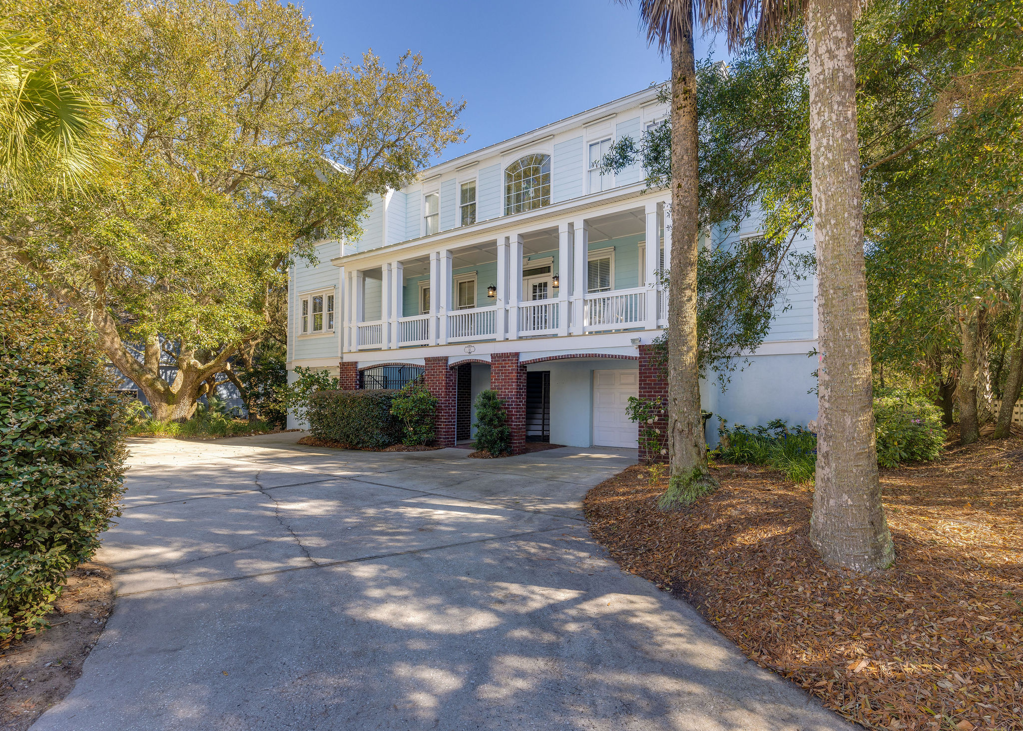 Stunning 5 Bedroom Vacation Home in Isle of Palms