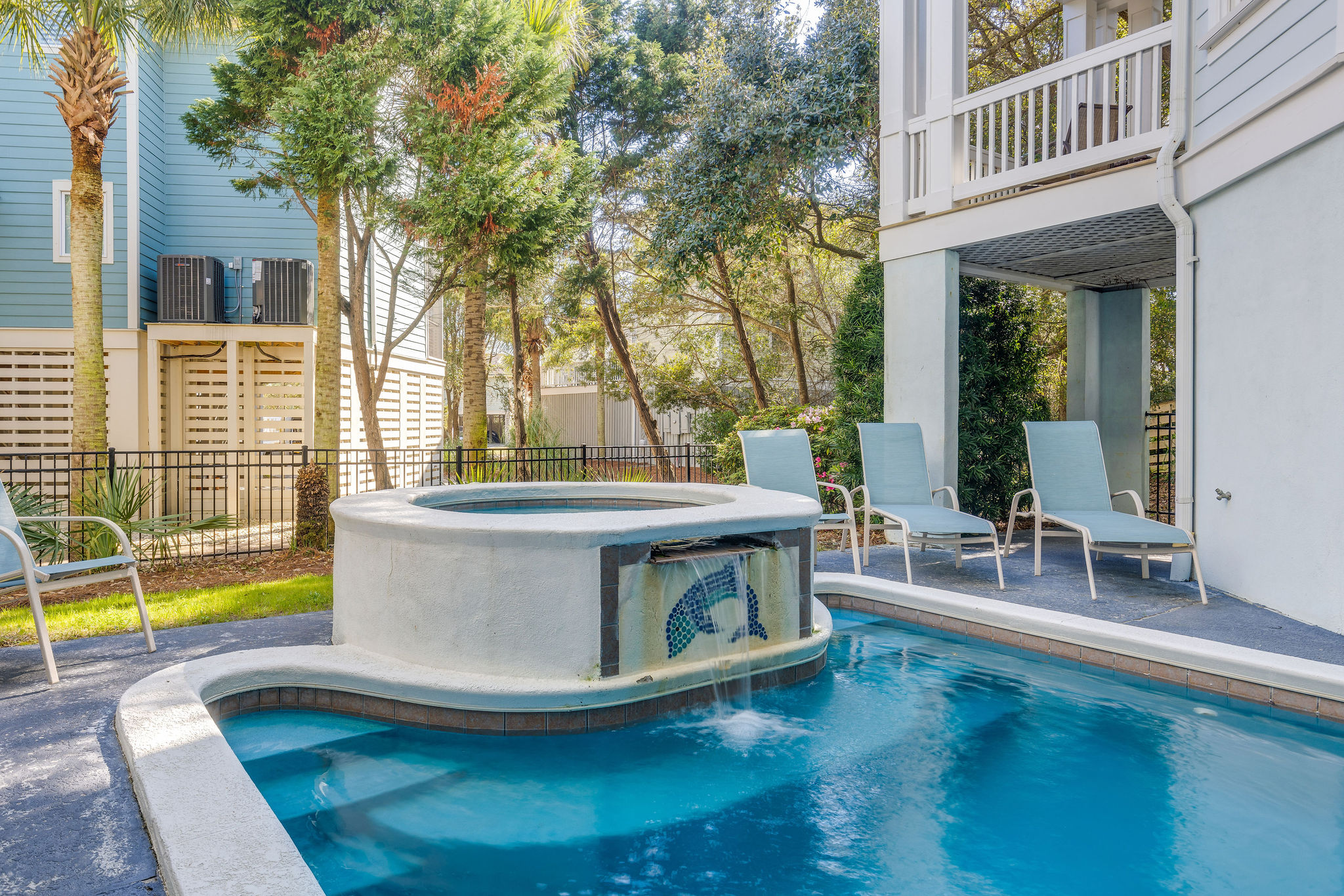 Stunning 5 Bedroom Vacation Home in Isle of Palms
