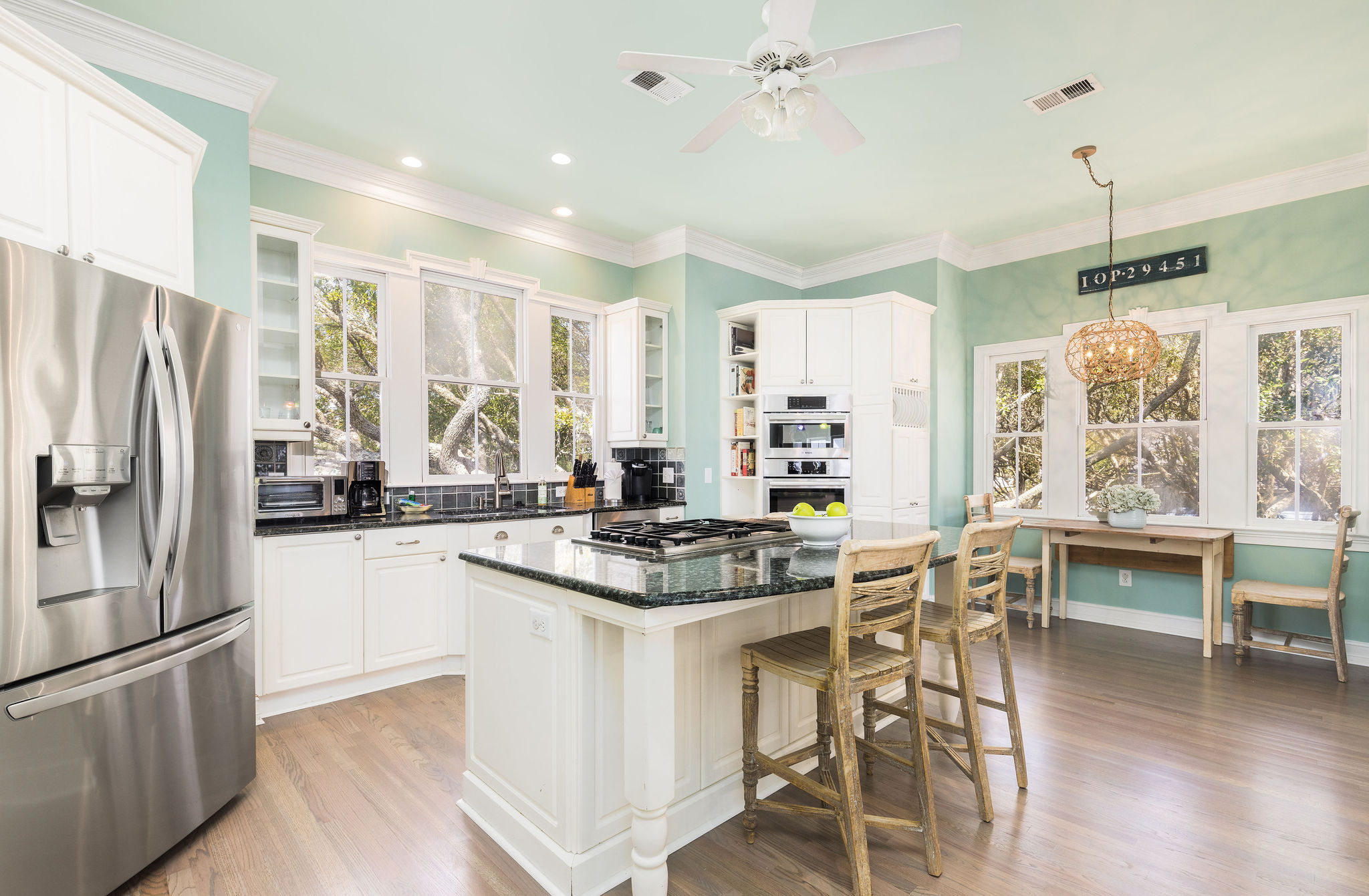 Stunning 5 Bedroom Vacation Home in Isle of Palms