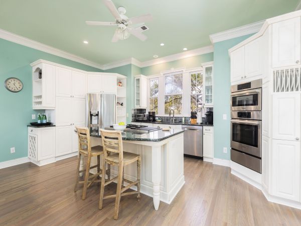 Stunning 5 Bedroom Vacation Home in Isle of Palms
