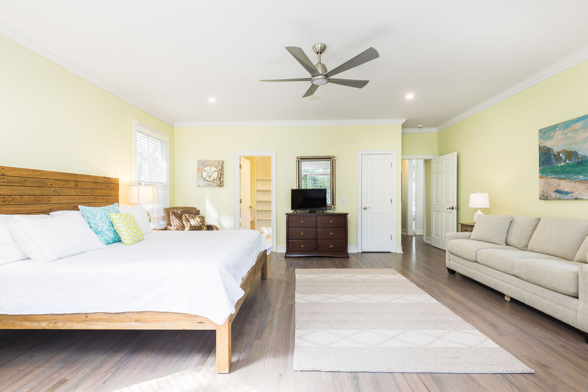 Stunning 5 Bedroom Vacation Home in Isle of Palms