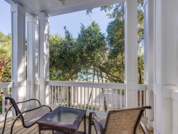 Stunning 5 Bedroom Vacation Home in Isle of Palms