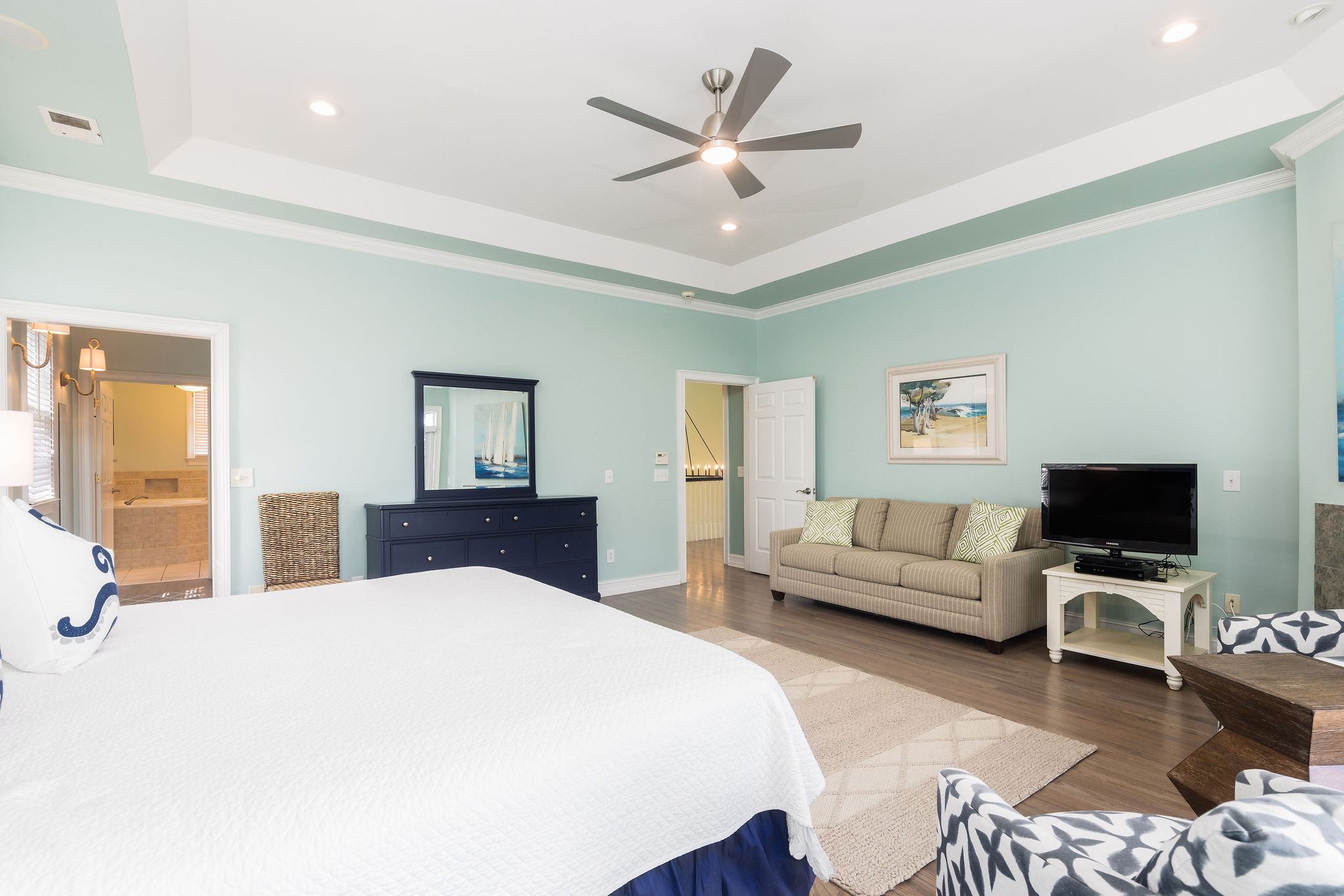 Stunning 5 Bedroom Vacation Home in Isle of Palms