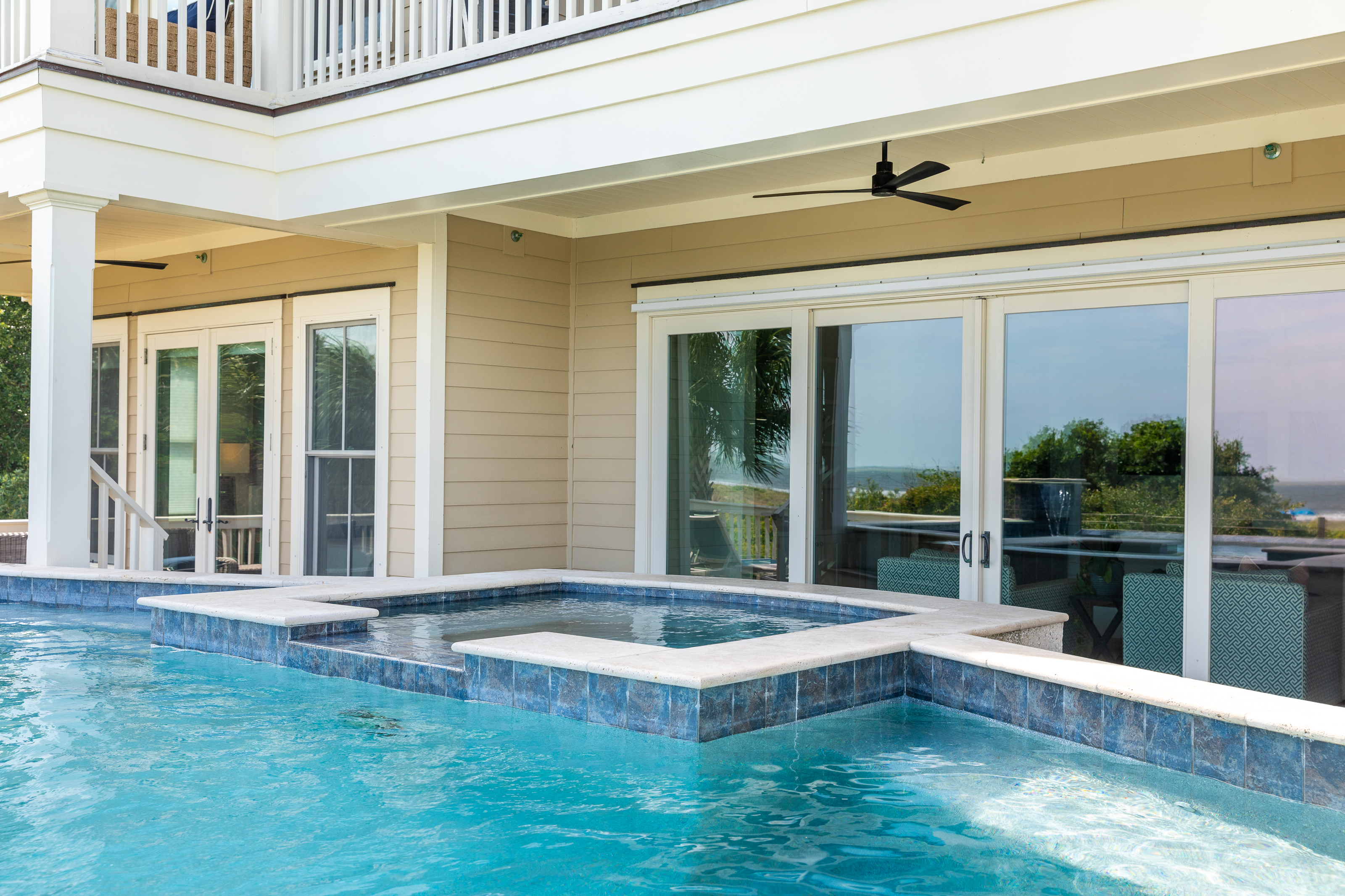 Luxury Beachfront Home with 7 Bedroom in Isle of Palms