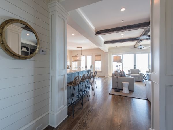 Luxury Beachfront Home with 7 Bedroom in Isle of Palms