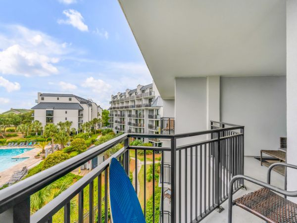 Isle Of Palms Condo 1015360