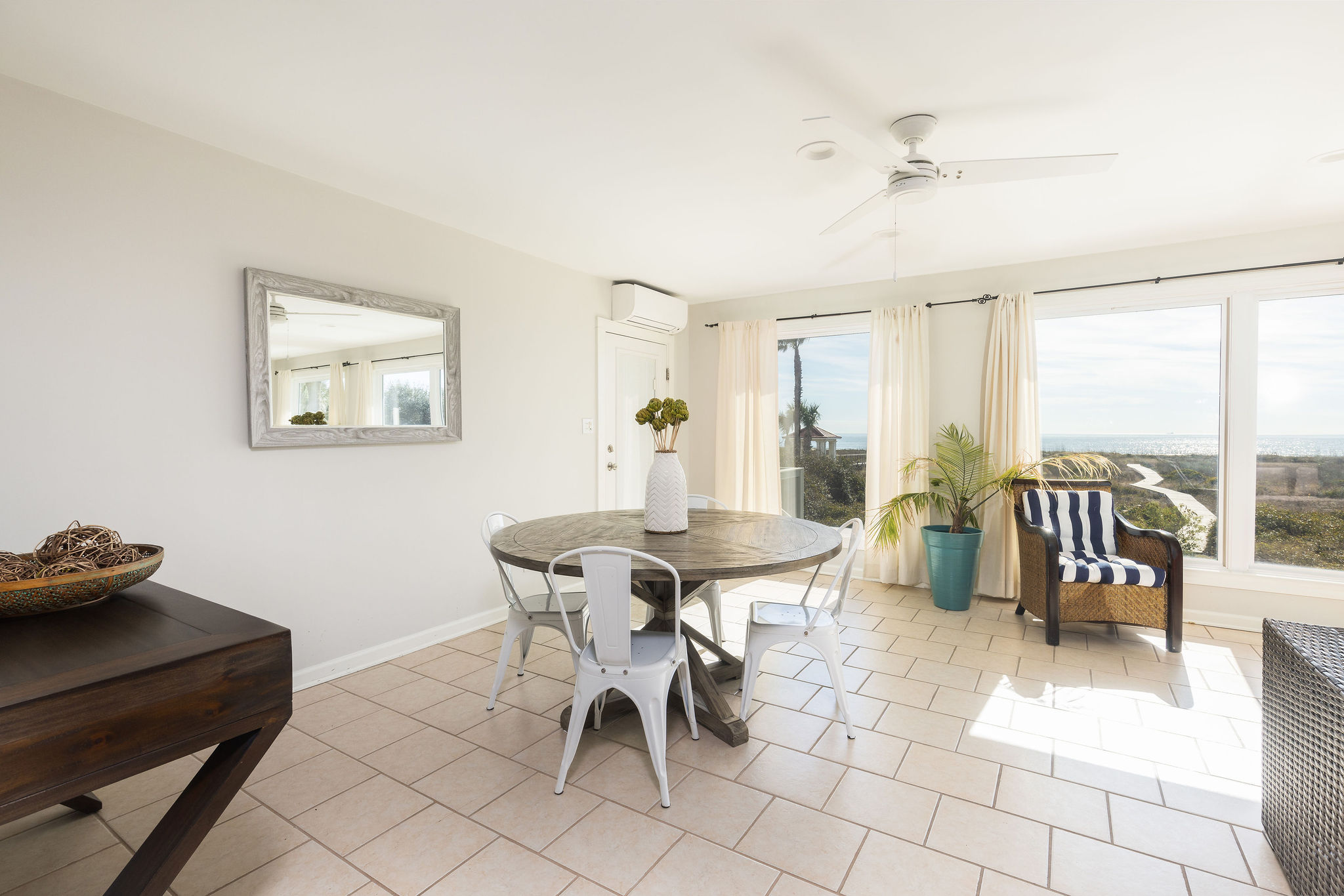 Isle Of Palms Home 1015365