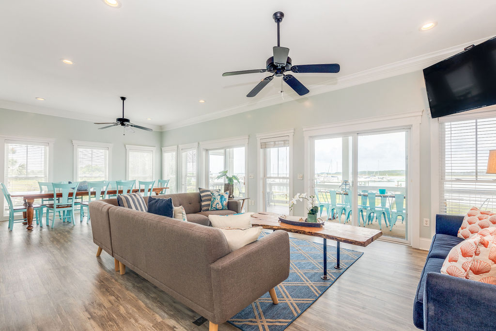 Isle Of Palms Home 1015371