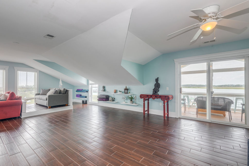 Isle Of Palms Home 1015371