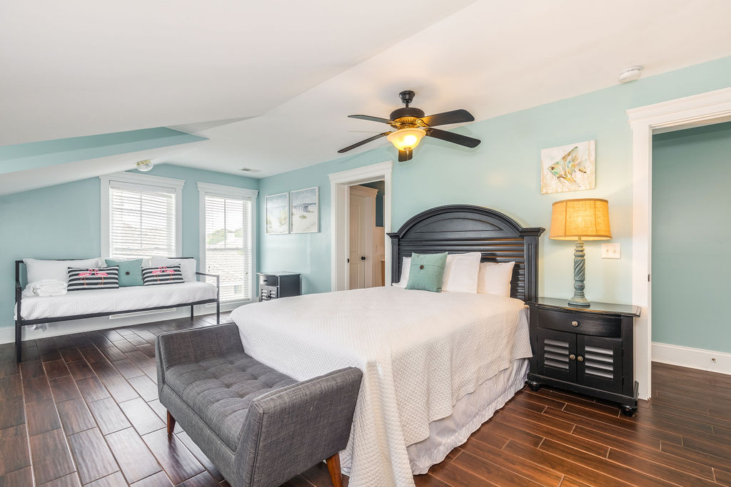 Isle Of Palms Home 1015371
