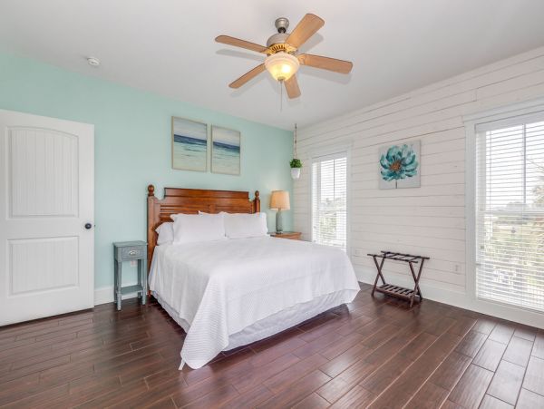 Isle Of Palms Home 1015371