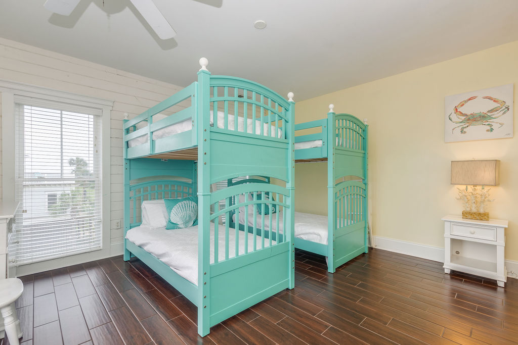 Isle Of Palms Home 1015371