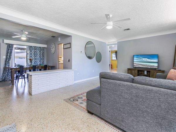 Sarasota Home 1015373