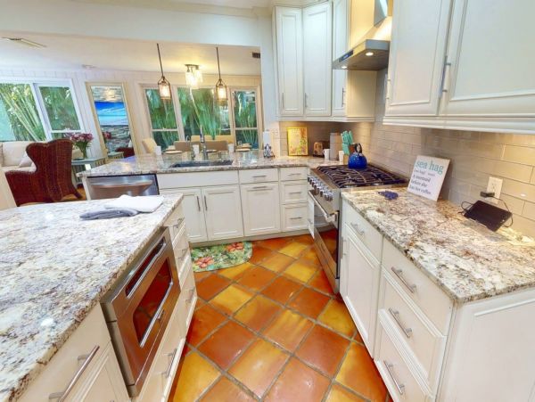 Sarasota Home 1015374