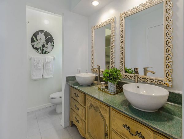 Sarasota Home 1015375