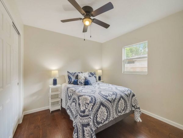 Sarasota Vacation Pool Home 3 Bedroom + Guest Studio