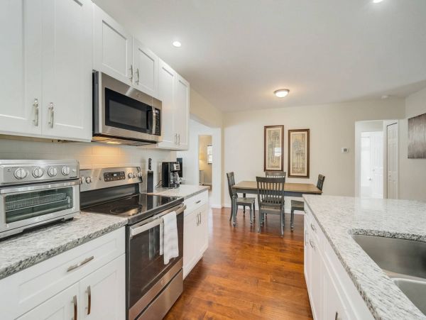 Sarasota Vacation Pool Home 3 Bedroom + Guest Studio