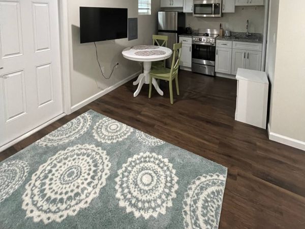 Sarasota Vacation Pool Home 3 Bedroom + Guest Studio
