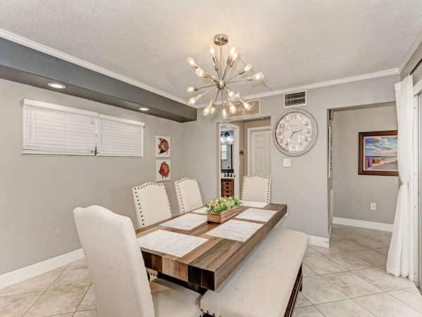 Lovely 3 Bedroom Home in Sarasota with Private Pool