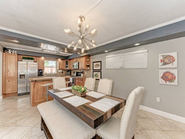 Lovely 3 Bedroom Home in Sarasota with Private Pool