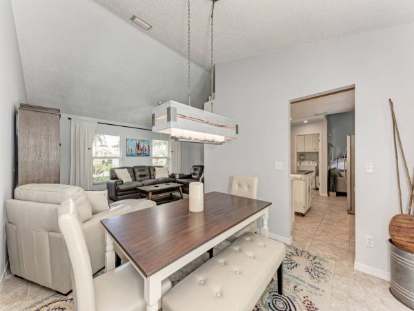 Sarasota Vacation Pool Home Three Bedroom