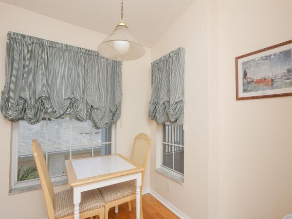 Waterfront condo in Sarasota