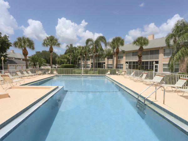 Waterfront condo in Sarasota