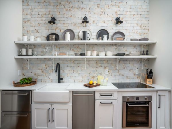 Charleston Home 1015387