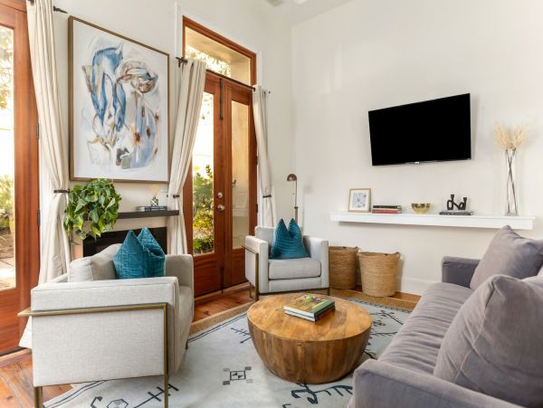 Charleston Condo 1015390