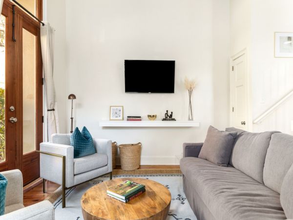 Charleston Condo 1015390