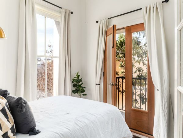 Charleston Condo 1015390