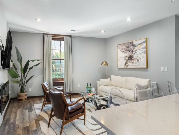 Charleston Condo 1015391