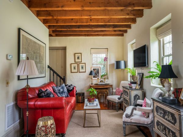 Charleston Home 1015392