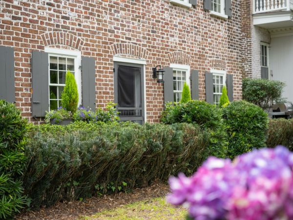 Charleston Home 1015392